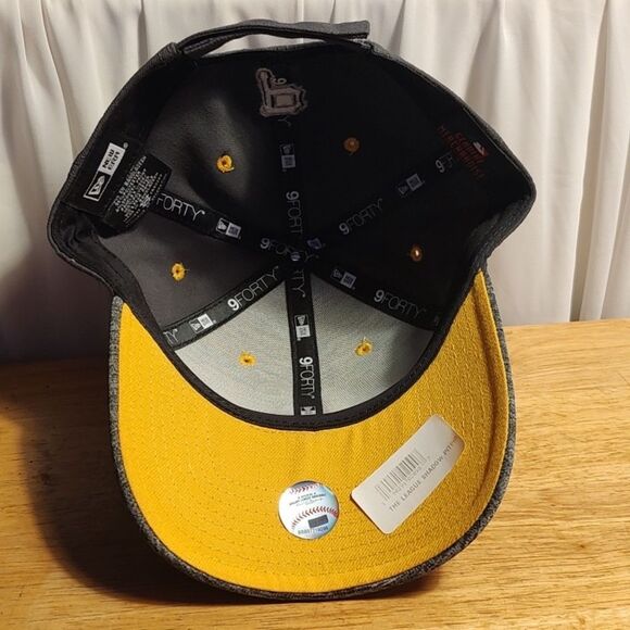 New Era 9Forty Pittsburgh Pirates Velcroback Hat - New - Picture 6 of 8